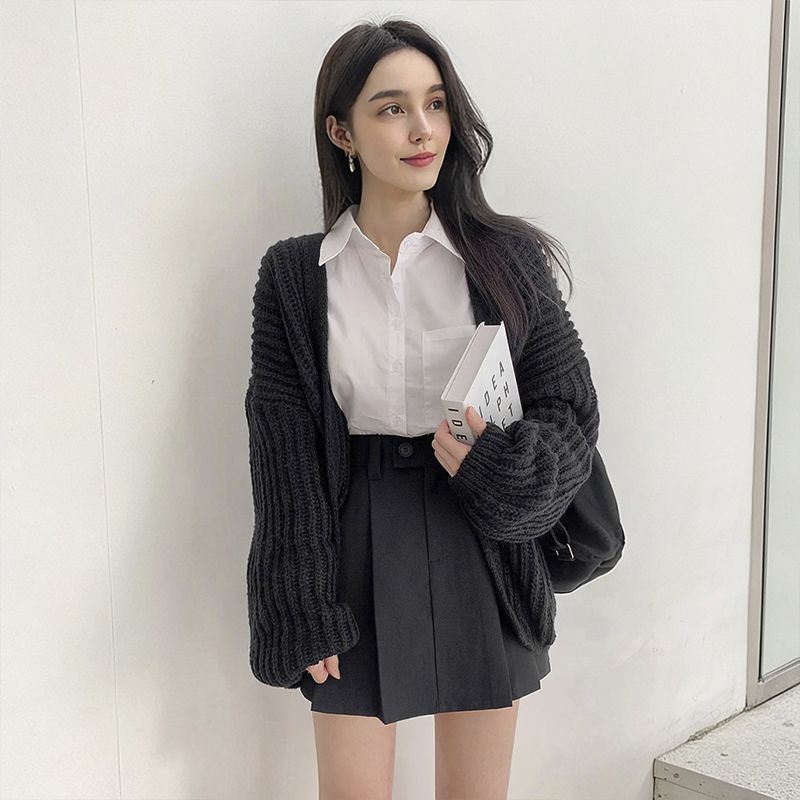 Damen-Strickjacke, gestrickte Strickjacke, oversized Strickjacke, locker geschnittene Strickjacke